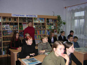 11:39 Во многих школах пройдут сегодня мероприятия, посвященные  А. Г. Николаеву